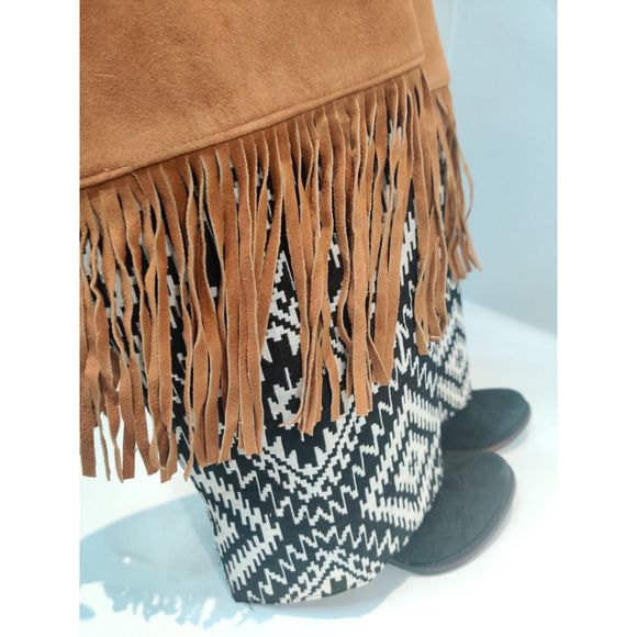 NWT Boot Rugs For Over The Boot Covers Black & White W Tan Suede Leather Fringe - Picture 4 of 14